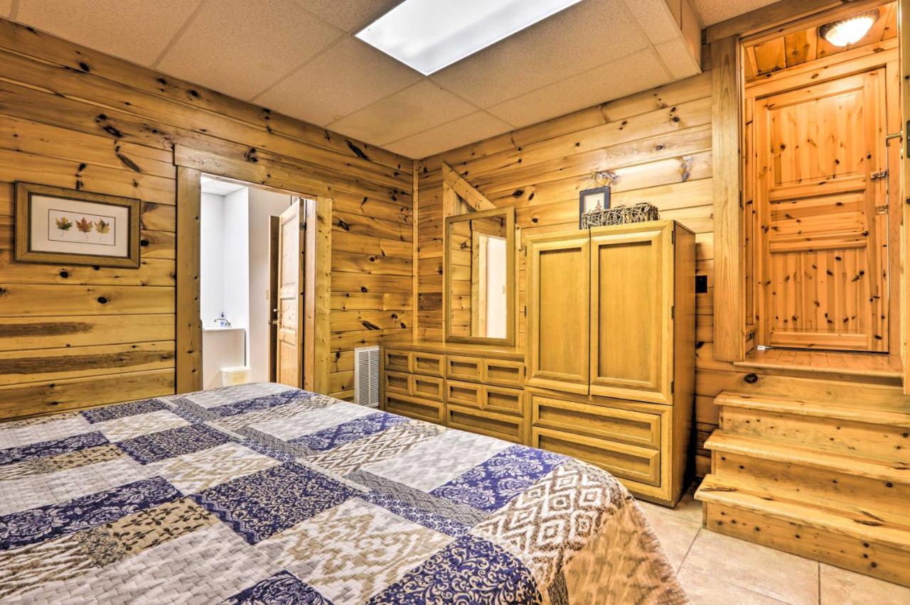 Creekside Sevierville Cabin Game Room And Hot Tub! Extérieur photo